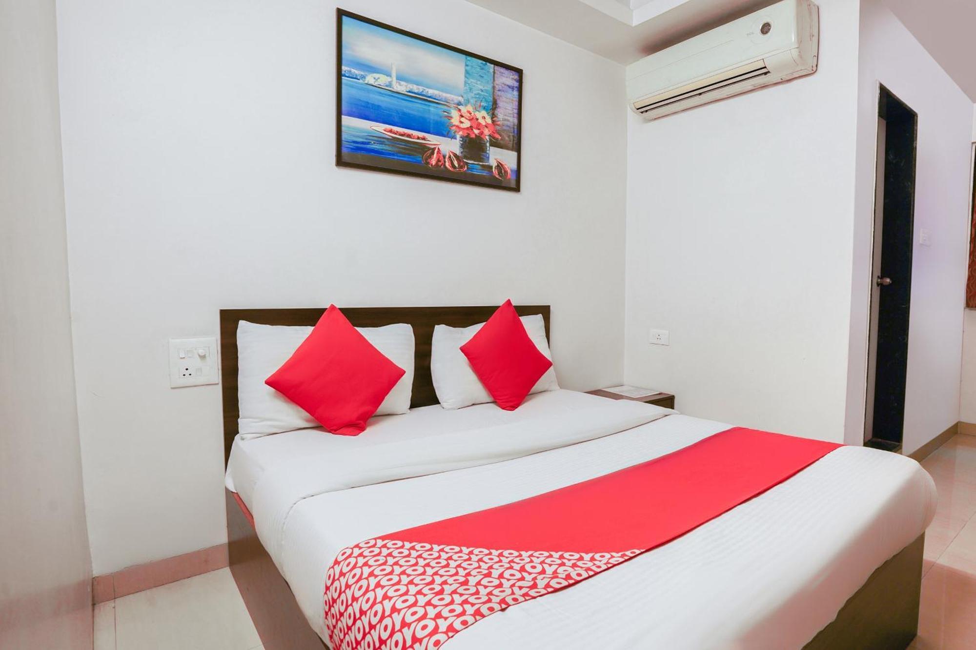 Hotel O The Royal Samrat Pune Bagian luar foto