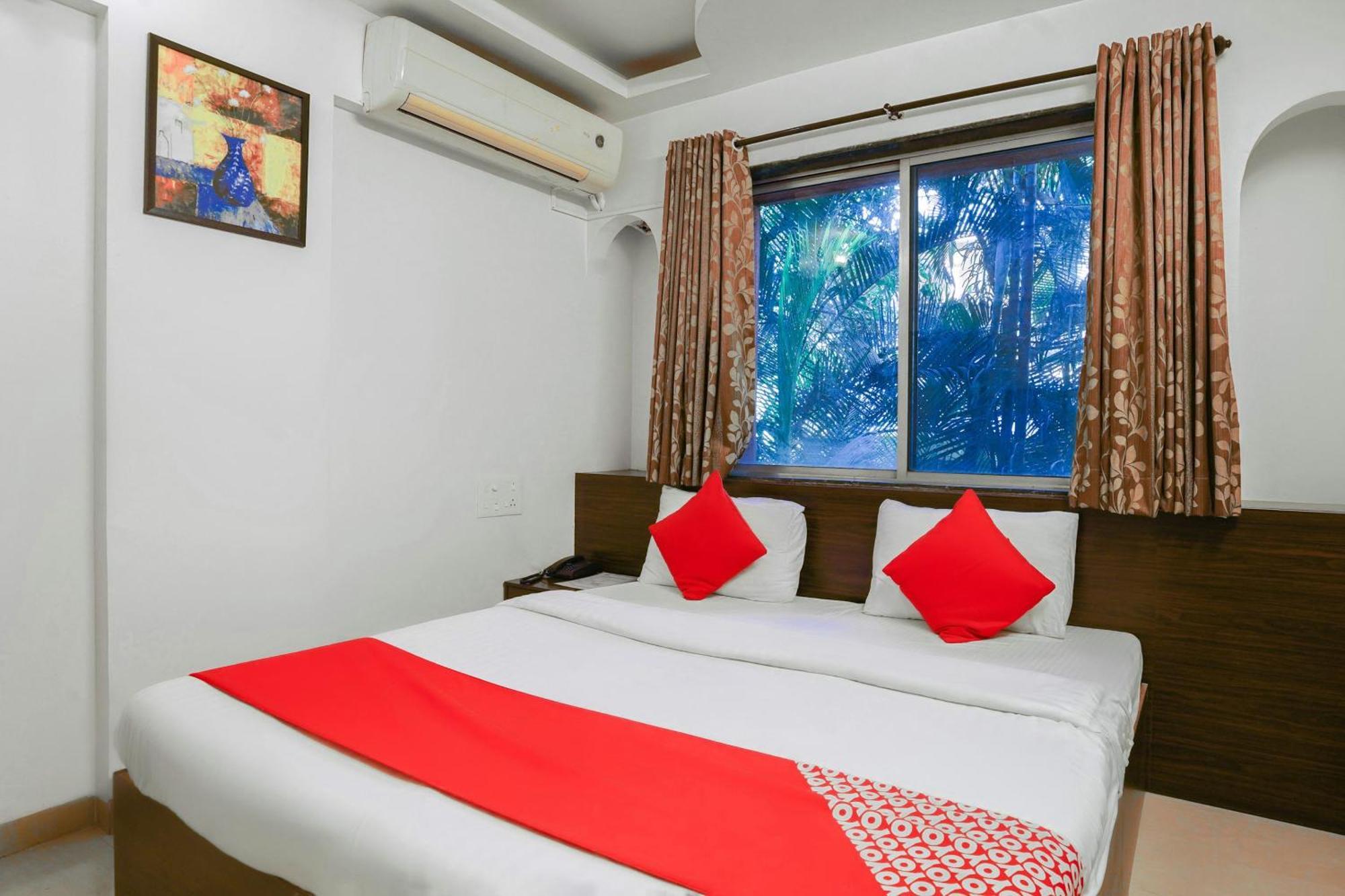 Hotel O The Royal Samrat Pune Bagian luar foto