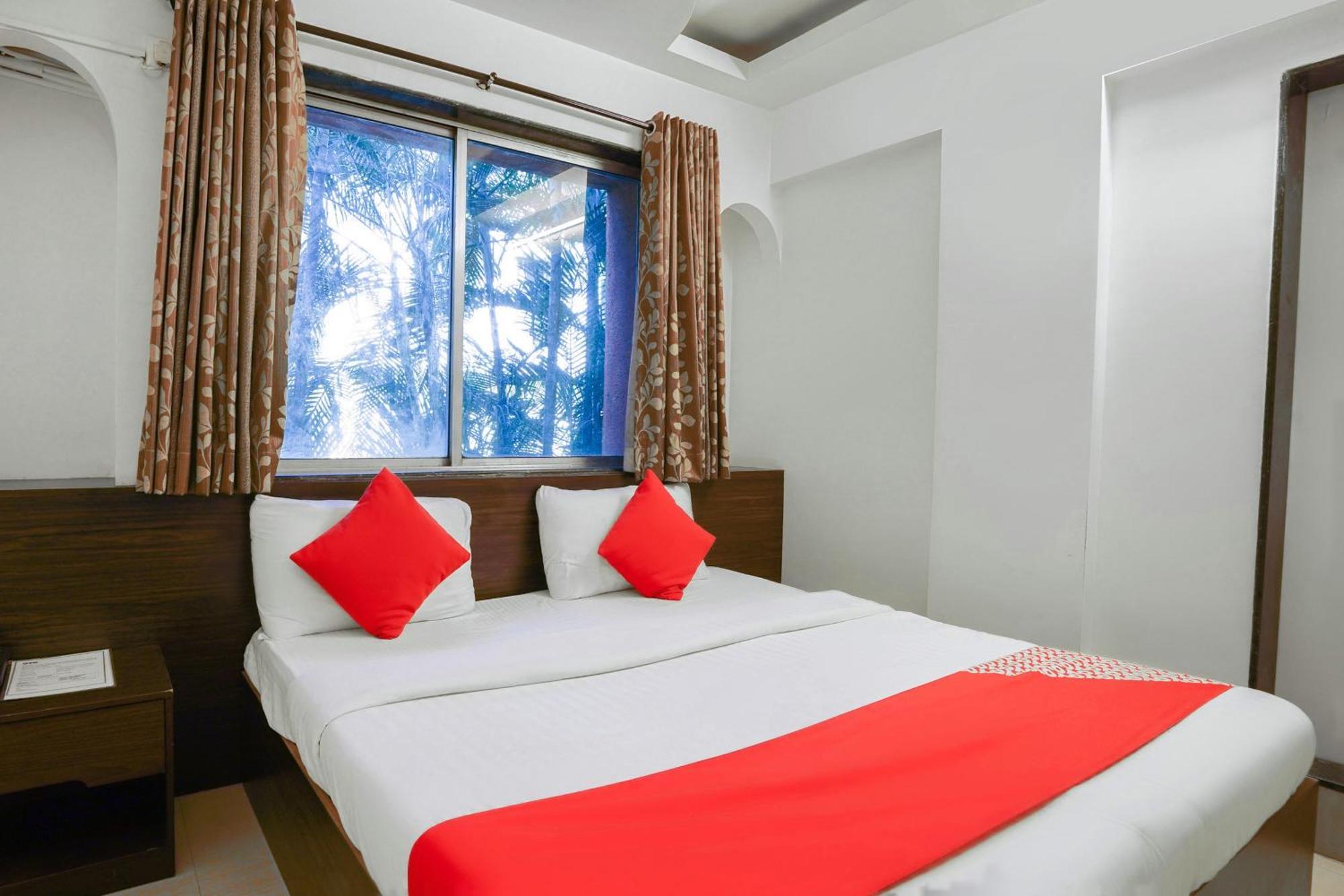 Hotel O The Royal Samrat Pune Bagian luar foto